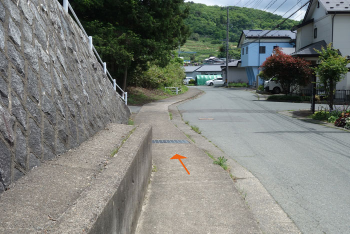 自然歩道終わり