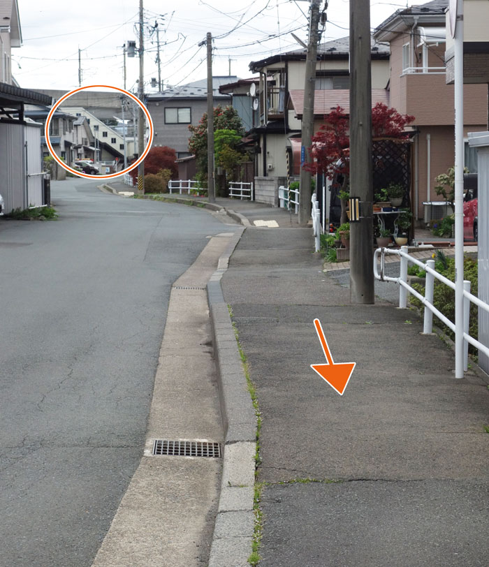 歩道続き