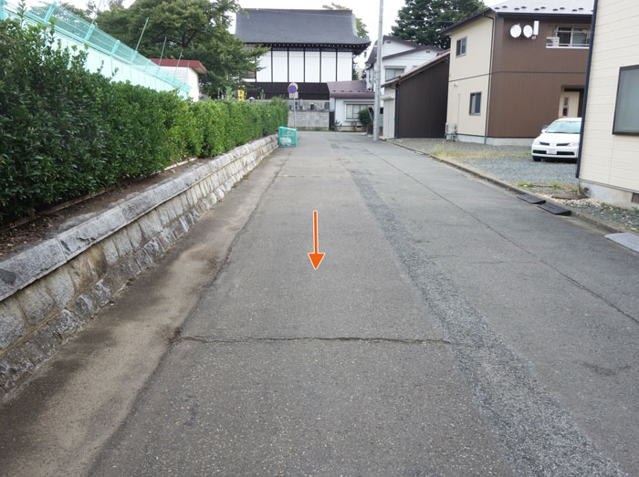 小学校東側