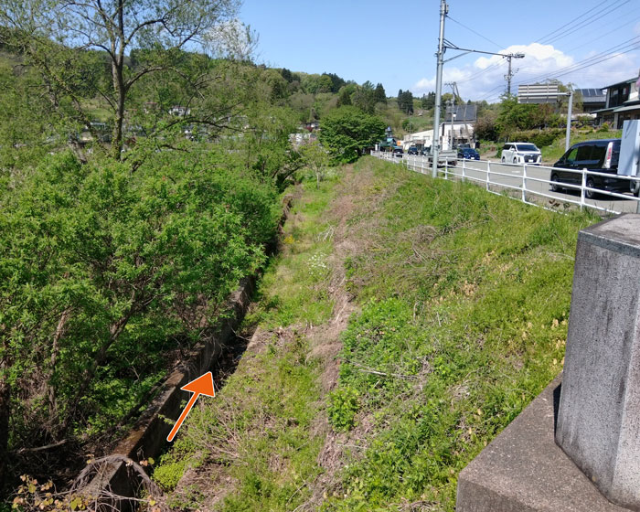 106号梁川沿い